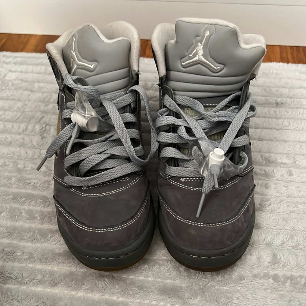 Wolf Grey 5s